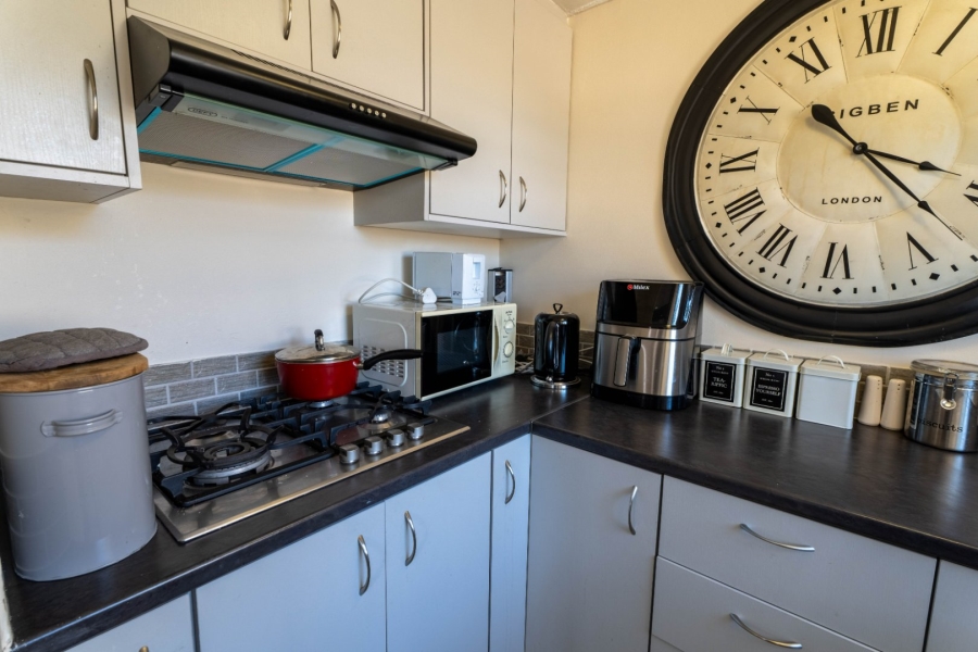 3 Bedroom Property for Sale in Mountainside Western Cape